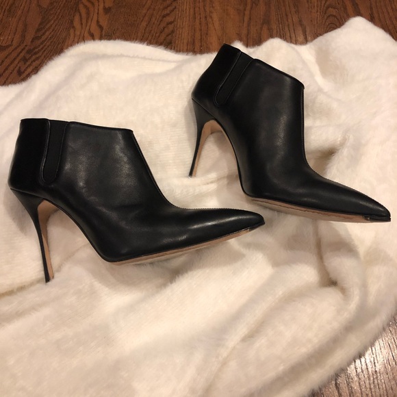 Manolo Blahnik Shoes - Manolo Blahnik booties